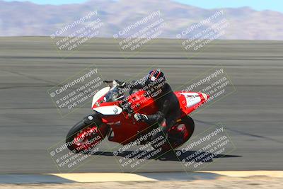 media/Mar-12-2022-SoCal Trackdays (Sat) [[152081554b]]/Bowl Set 2 (1025am)/